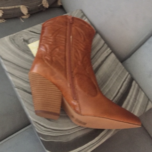 Jeffrey Campbell Midpark Western Leather Boots - Picture 7 of 8